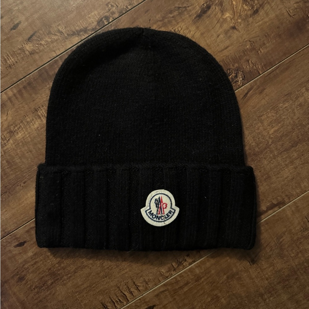 Moncler touque